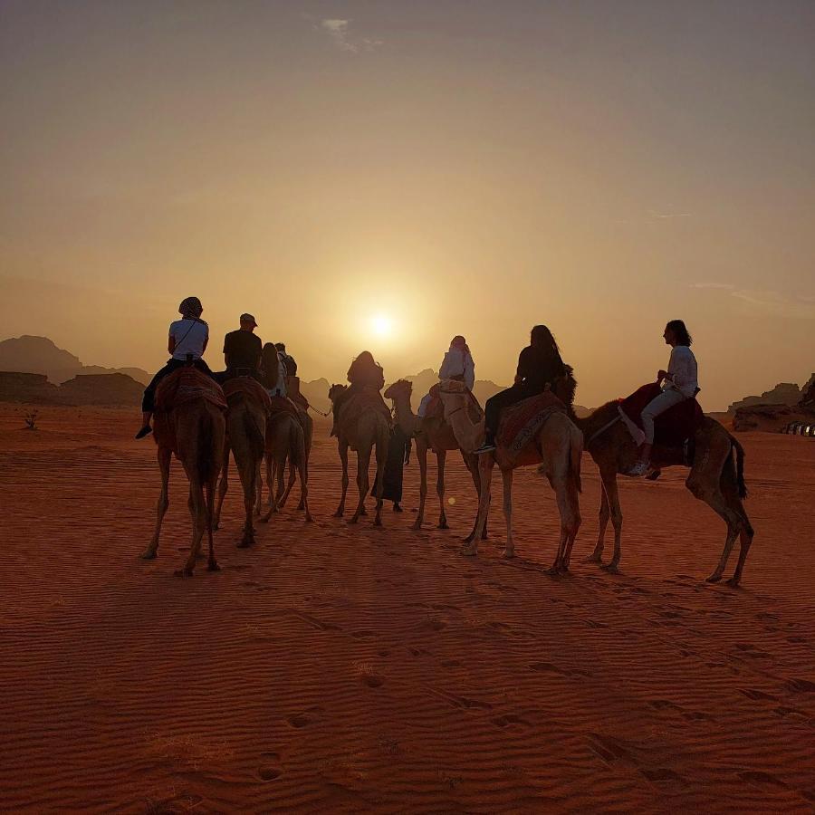 Rum Angel Camp Wadi Rum Esterno foto